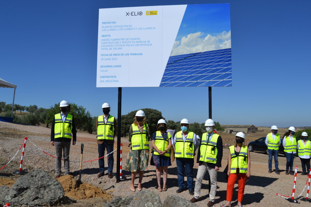 X Elio Inicia La Construcci N De Tres Plantas Solares Fotovoltaicas En